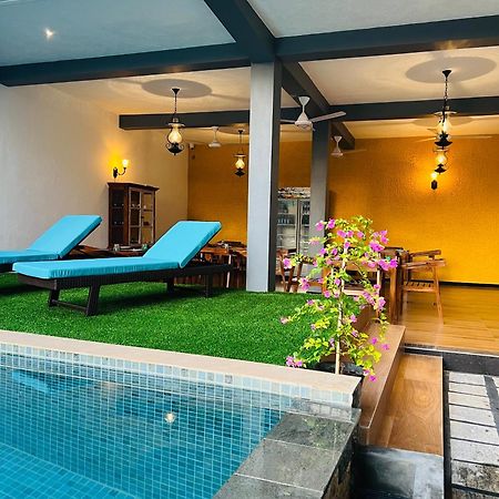 Mama'S Boutique Beach Hotel 니곰보 외부 사진