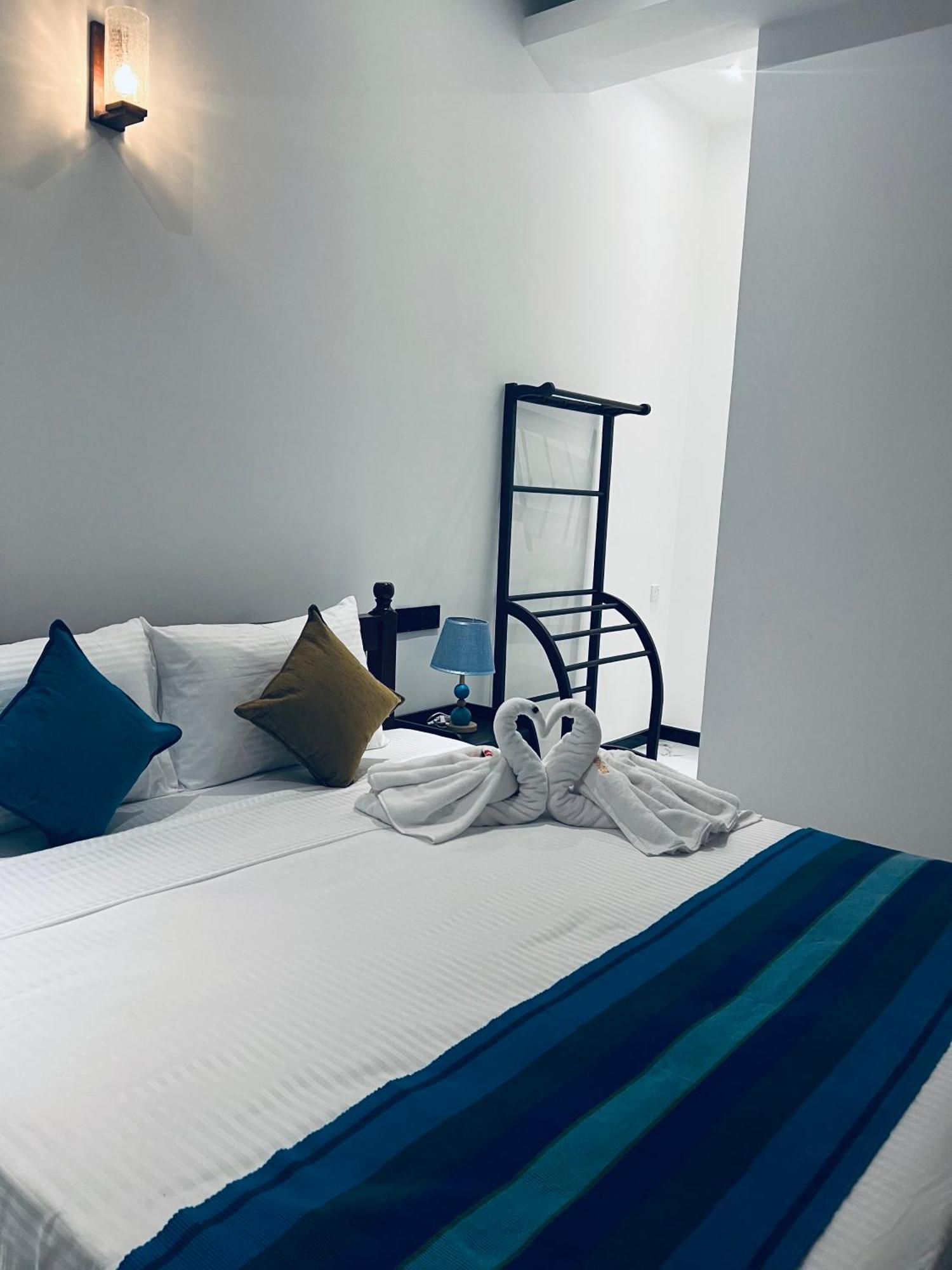 Mama'S Boutique Beach Hotel 니곰보 외부 사진