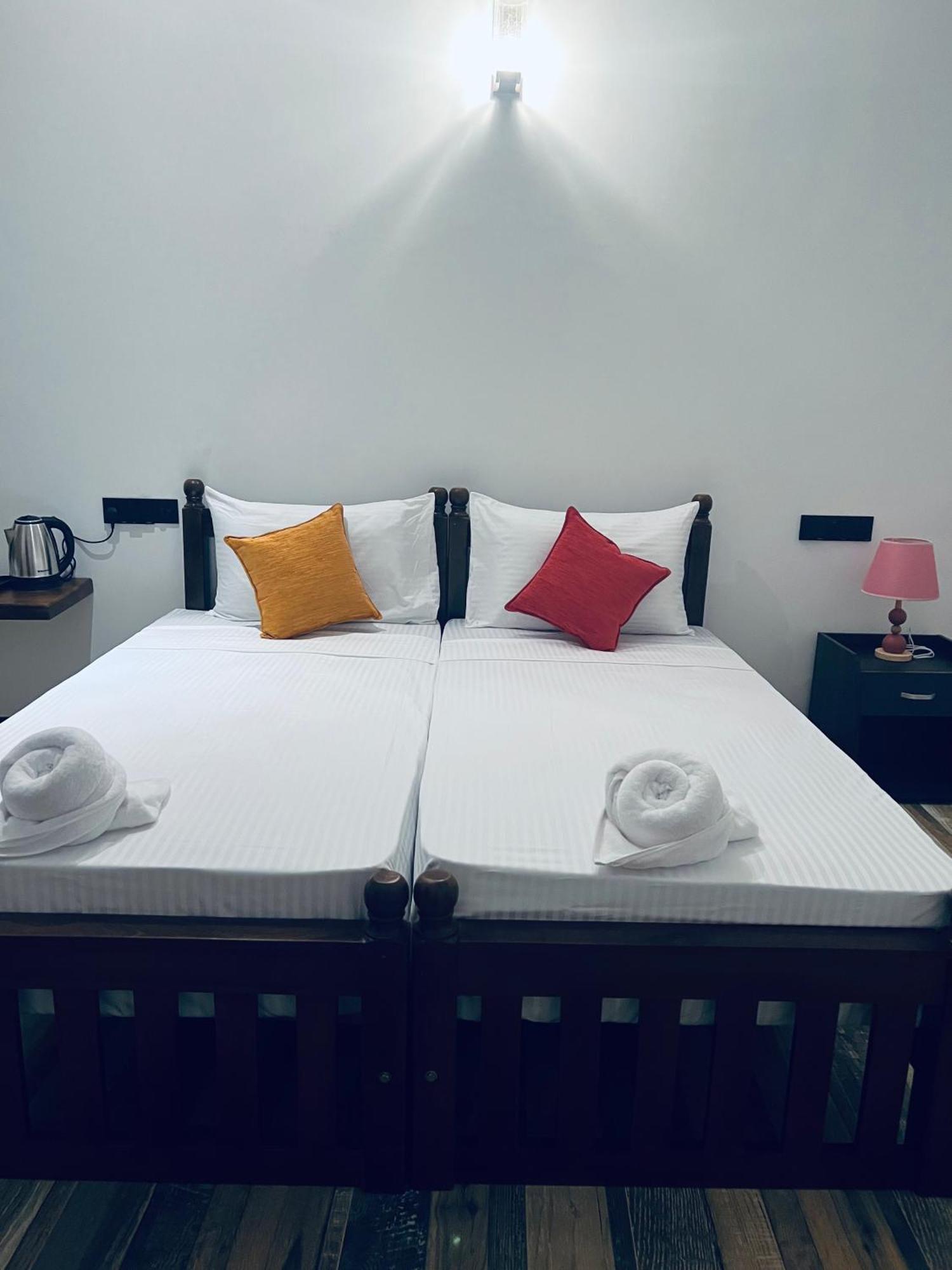 Mama'S Boutique Beach Hotel 니곰보 외부 사진